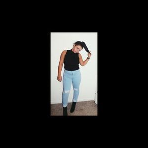 Meet your Posher, Marie